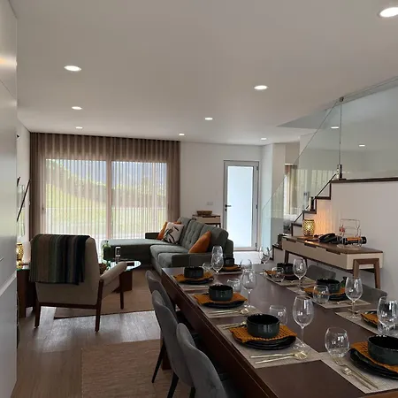 Vivenda Vale Verde, Luxury Retreat With Stunning Valley Views פורנס