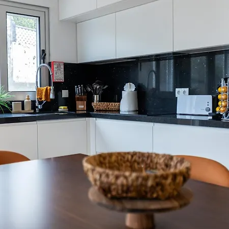 Vila Vivenda Vale Verde, Luxury Retreat With Stunning Valley Views *